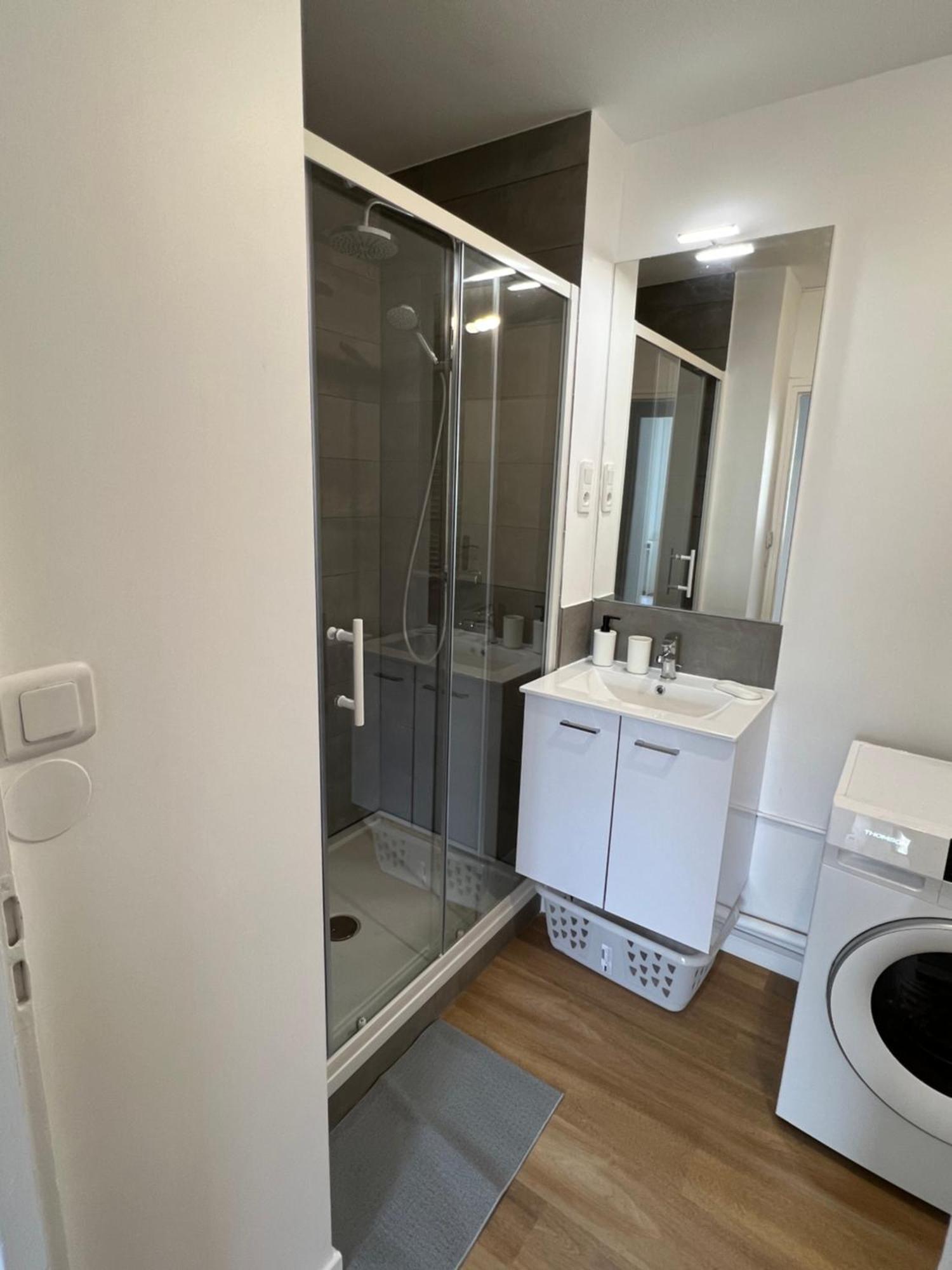 Apartamento Le Familial Orléans Exterior foto