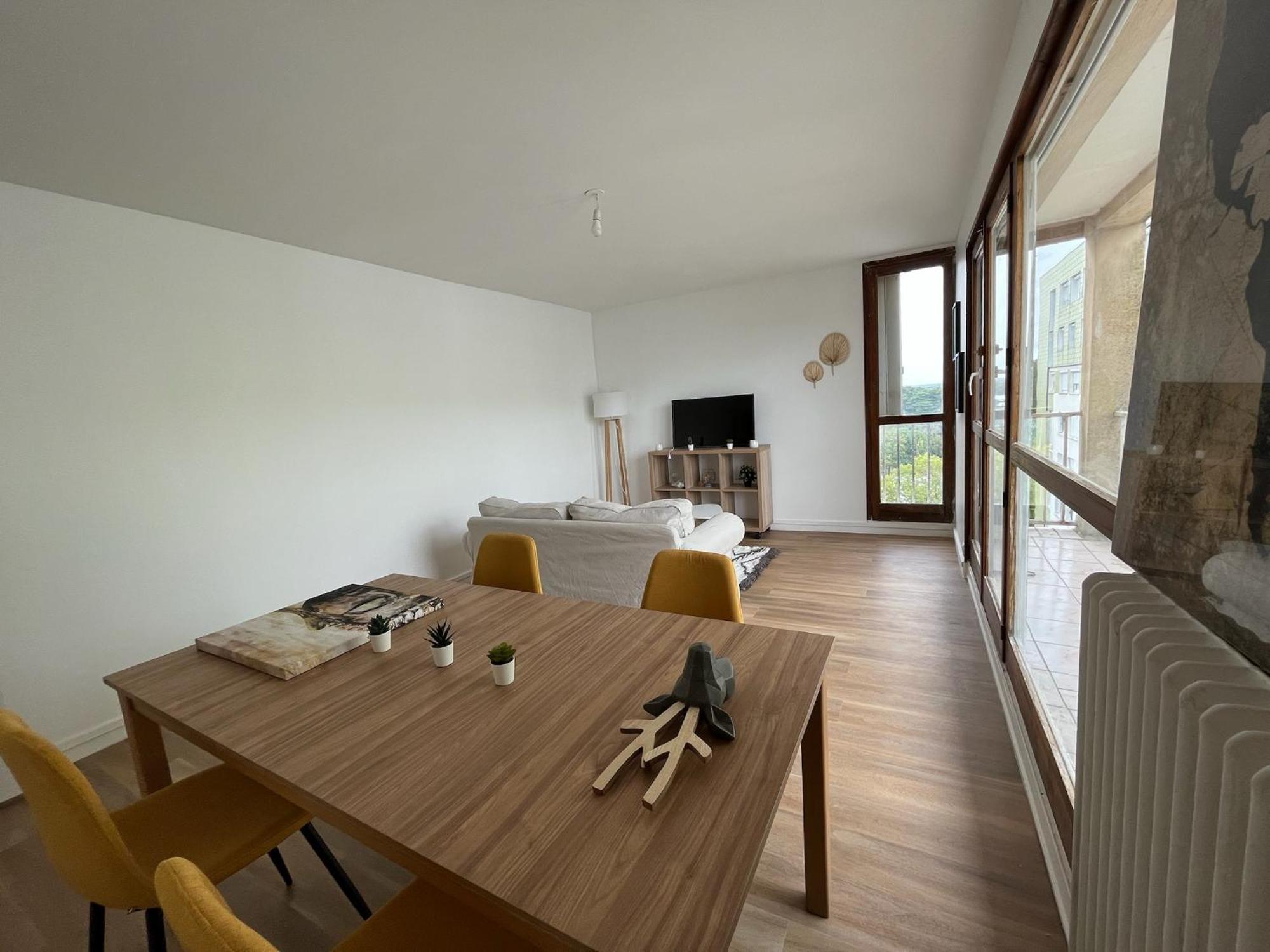 Apartamento Le Familial Orléans Exterior foto